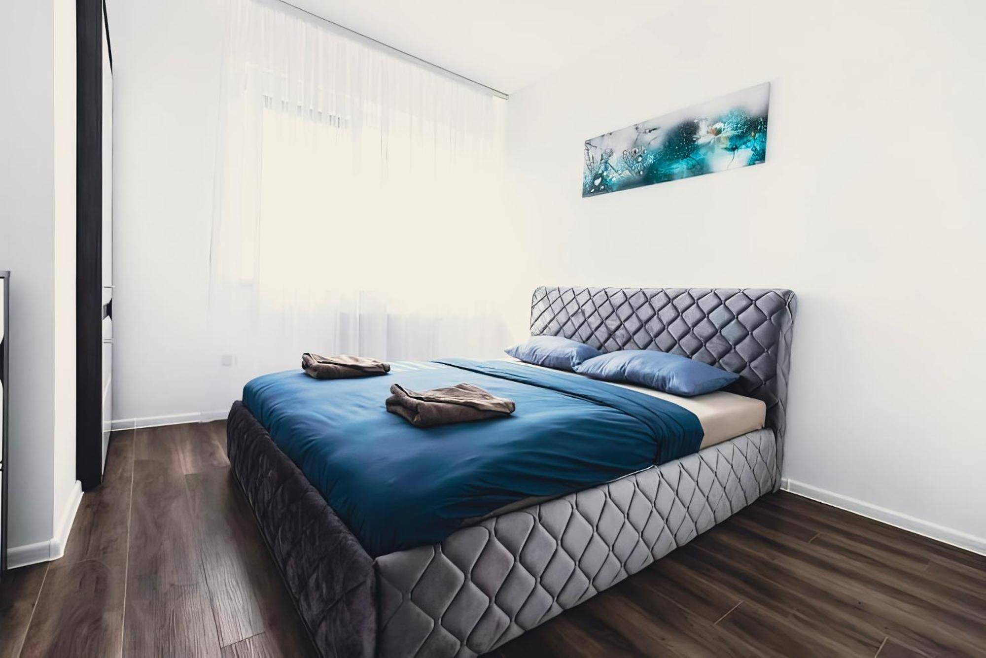 Апартаменты Center Pearl 2Br Wifi Easy-Check-In Клайпеда Экстерьер фото